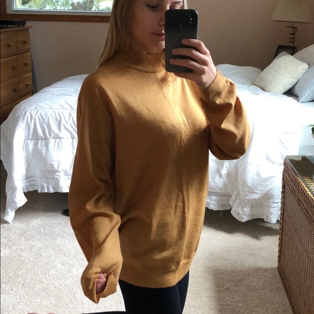 Villini - Mustard Merino Wool Sweater